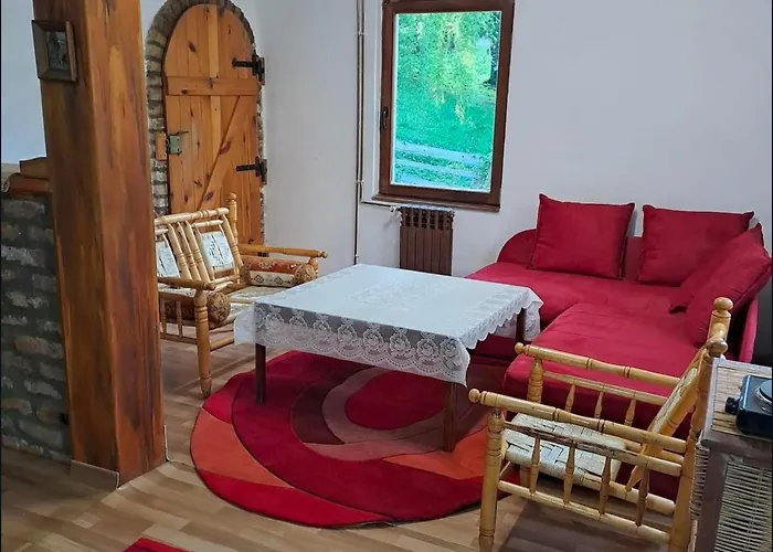 Vikendica Forest Casa de Férias Matici